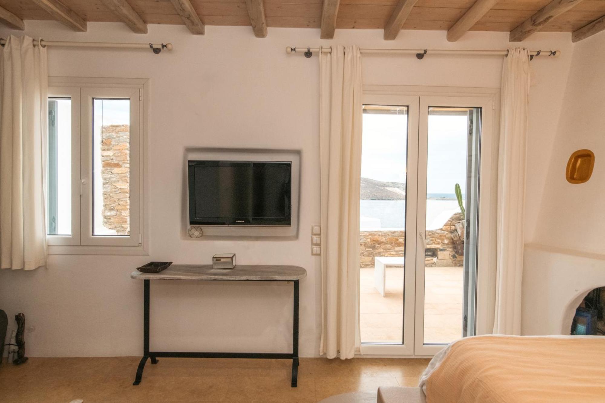 Panormos Art Villas & Suites Ngoại thất bức ảnh